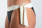 BIKINI BOTTOM NUDO ISLA GRIS