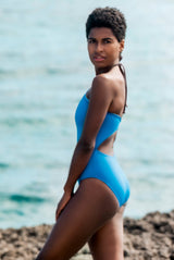 Traje de baño honor azul