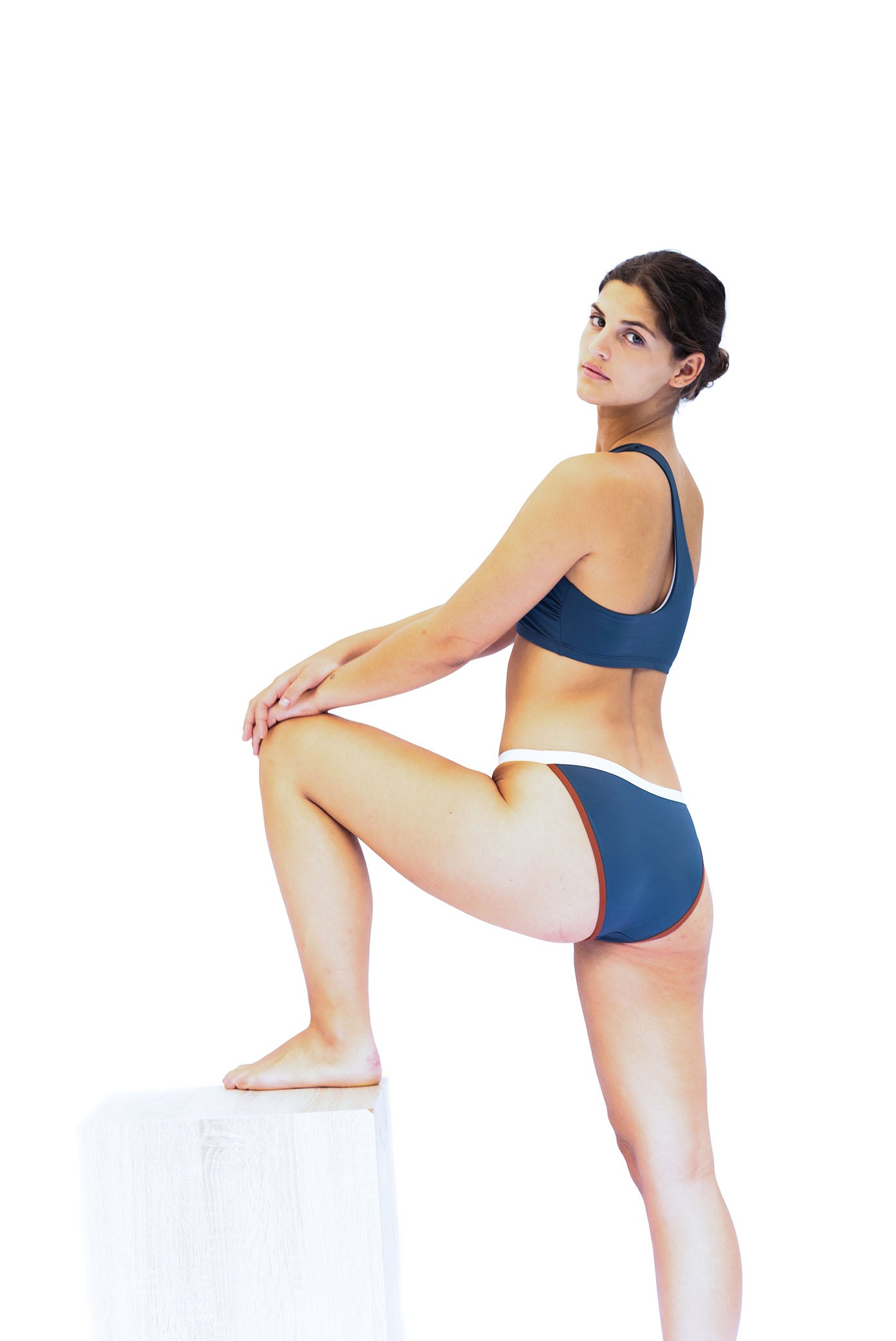 BIKINI TOP ASIMÉTRICO GRIS